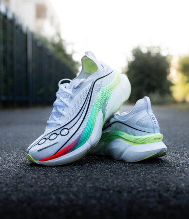 Chaussures Saucony Endorphin Elite 3, running